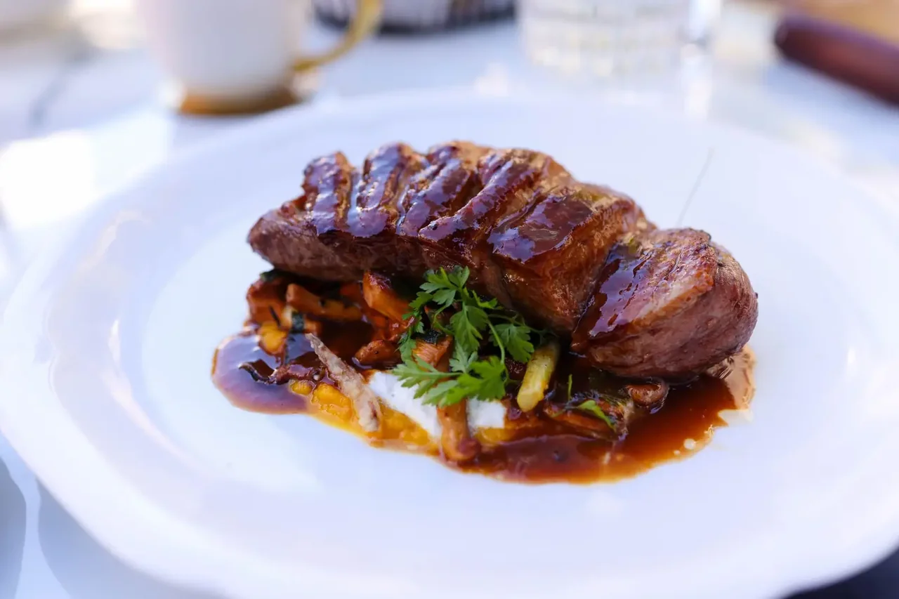Dining detail at Orvelique Hotel Stay
